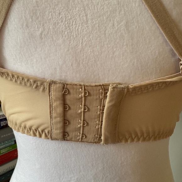 Maidenform Lace Bralette in Beige - Picture 5 of 8